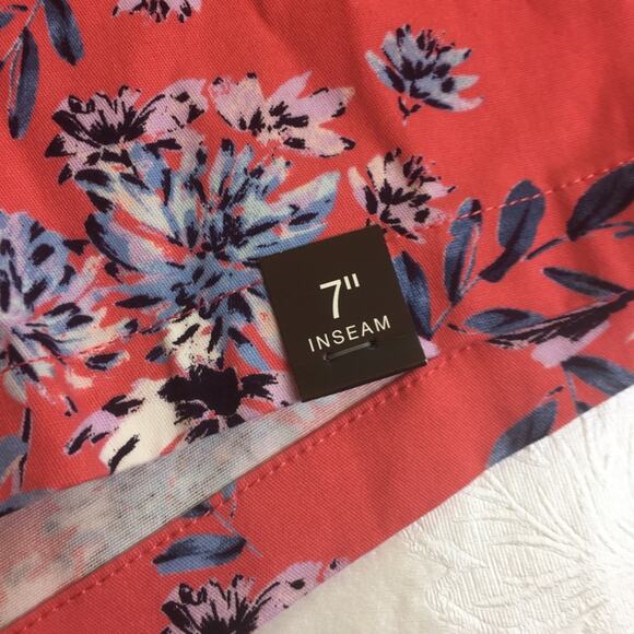 A.n.a Joanna floral twill shorts pink 20W - Picture 5 of 12